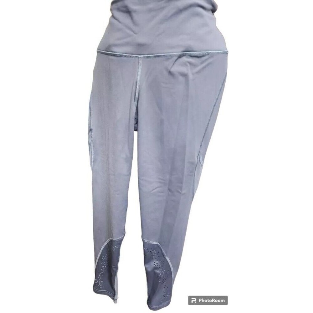 Victoria Sport Leggings Size Medium Gray